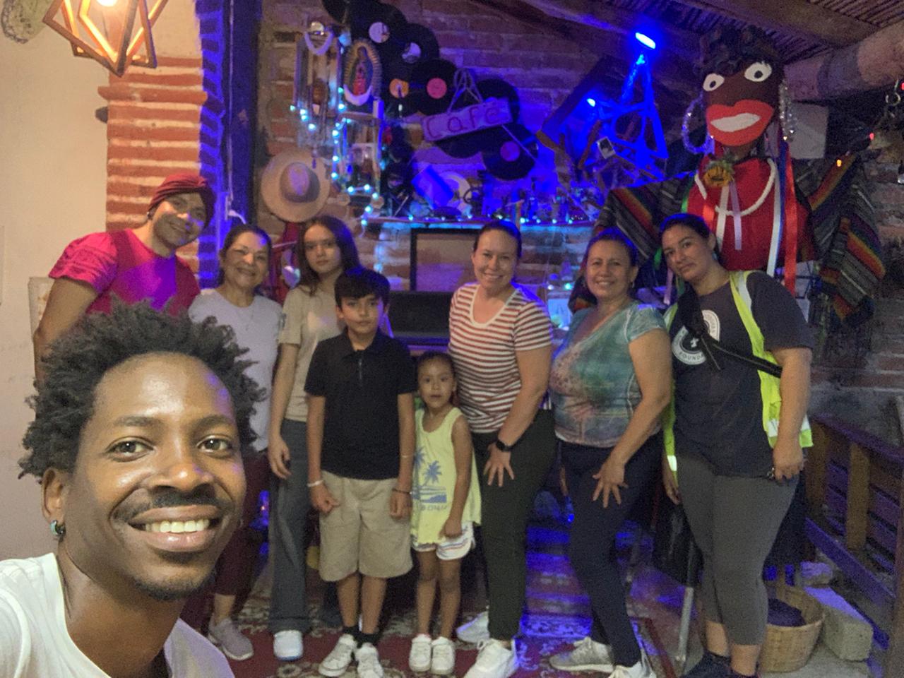 El Limón celebra el florecimiento cultural con la primera generación de “Establo Tuyo”